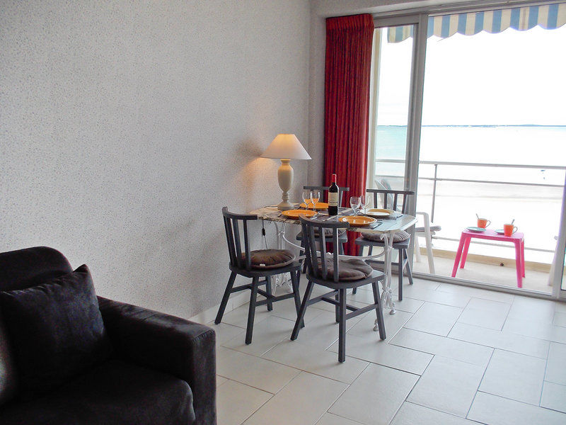 Les Autans Hotel Royan Exterior foto